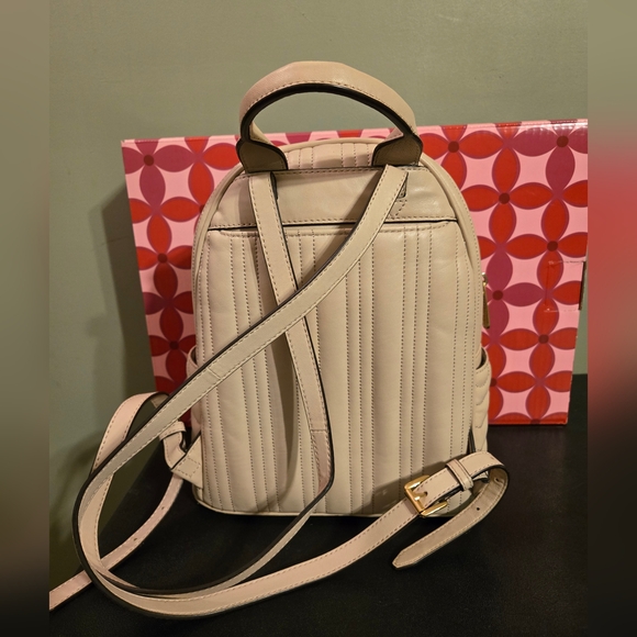 Michael Kors Cream Quilted Backpack - Picture 3 of 10